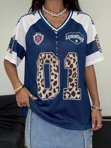 Coolane 女士春夏街头风 Y2K 豹纹数字图案足球球衣 V 领粉色 T 恤 - 藏蓝色 - 查看 4