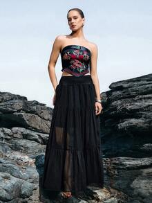 Femmeiva Women Floral Pattern Buckle Design Asymmetric Hem Tube Top And Mini Skirt 2 Pieces Set - Black - View 3