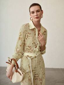 MOTF PREMIUM WOMEN'S HOLLOW-OUT LACE BLOUSE, FASHIONABLE AND YOUTHFUL HIGH-END FEEL - Khaki - View 3