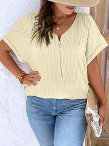 EMERY ROSE Plus Size V-Neck Zipper Decor Textured Fabric Short Sleeve Casual Shirt - Pale Yellow - View 4