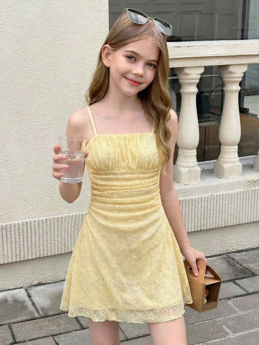 SHEIN 少女优雅度假休闲黑白波点吊带褶皱腰A字连衣裙 - 彩色 - 查看 1