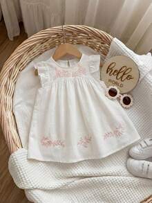 SHEIN 女宝宝夏季休闲刺绣花朵盖袖宽松连衣裙 - 彩色 - 查看 1