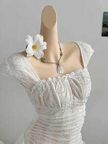 Elamini Đầm nữ cổ vuông dáng ôm eo, phối ren, bèo nhún, chất liệu co giãn, có họa tiết. - trắng - Xem 6