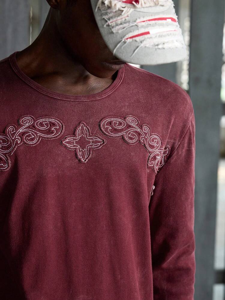 Men's Casual Crew Neck Long Sleeve T-Shirt With Applique Design