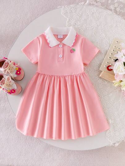 SHEIN Vintaside Kids 女童粉色针织短袖草莓刺绣彼得潘领束腰连衣裙，甜美可爱学院风，适合夏季户外活动