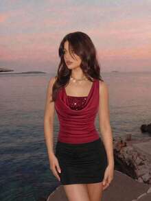 SHEIN MOD 女士优雅亮片拼接垂褶领吊带背心，适合夏季穿着；女士优雅宝石红亮片甜心领无袖上衣；节日上衣；酒红色上衣；派对上衣；晚礼服；仪式装；外出上衣；女士生日装；优雅女士衬衫；夏季上衣；度假装；亮片上衣；复古；经典；老钱风；适合工作、派对、约会、节日、夜店等场合。 - 紅色 - 查看 3