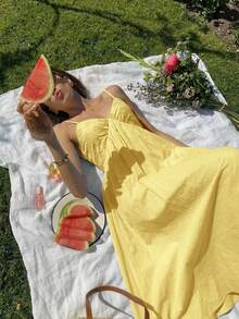 MainGRL 女士花卉刺绣褶皱休闲度假中长吊带裙 - 黃色 - 查看 4