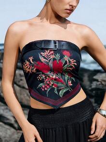 Femmeiva Women Floral Pattern Buckle Design Asymmetric Hem Tube Top And Mini Skirt 2 Pieces Set - Black - View 2