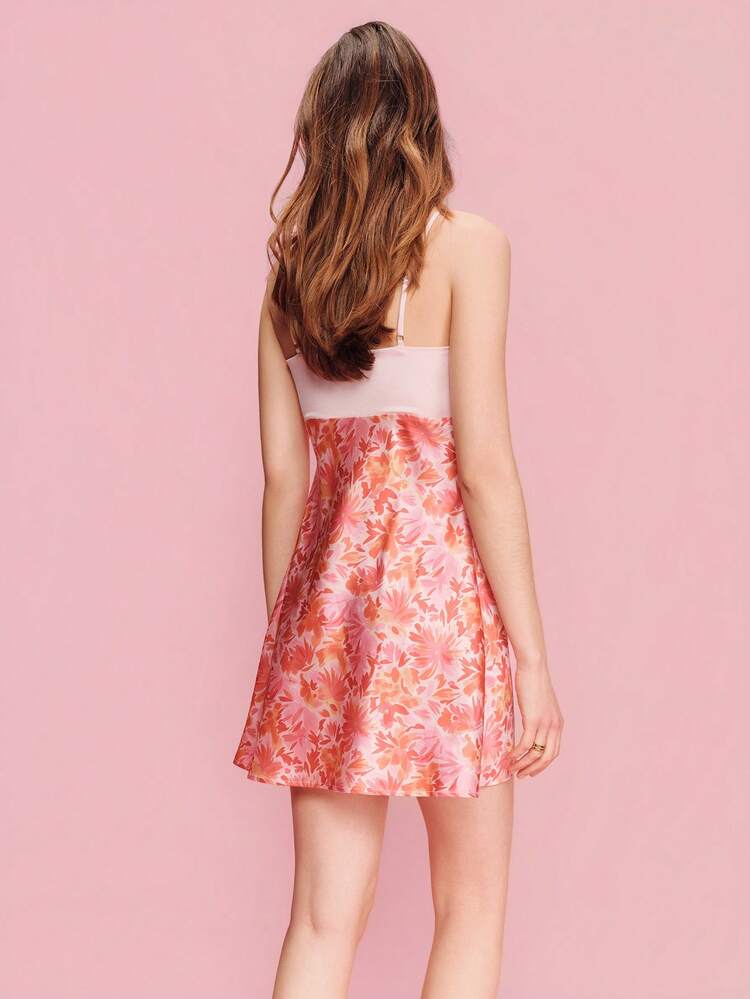 Vestido de tirantes corto con estampado floral de estilo francés y parisino para primavera y verano, vestido de vacaciones, vestido de satén rosa, vestido floral