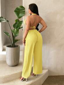 SHEIN SXY 沙滩度假纯色纹理露背吊带背心和裤子套装 - 黃色 - 查看 2