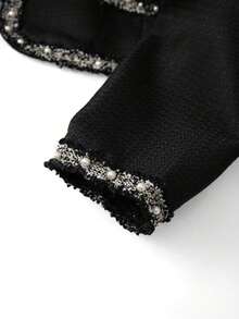 GlowEve CURVE 大码女式两件套：优雅黑色撞色珍珠串珠饰边 V 领长袖开衫夹克和圆领珍珠缀饰长裙，适合秋冬休闲、工作、派对 - 黑色 - 查看 8