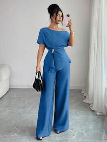 Elegante y urbano conjunto de primavera/verano para mujer con pantalón ancho de una sola manga con hebilla metálica en la cintura, adecuado para uso diario, bodas, galas, ir al traba - Azul lavado medio - Ver 4