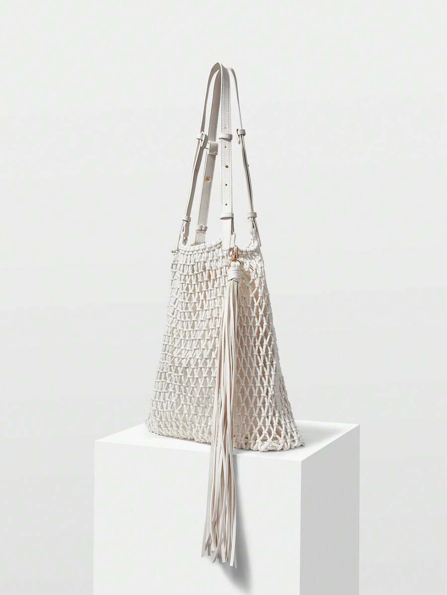 MOTF 女士单肩包，精致假日编织镂空流苏包 - 米白色 - 查看 2