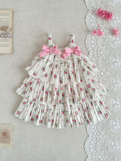 SHEIN Vintaside Kids 女婴时尚可爱无袖百褶蛋糕裙，夏季渐变色吊带设计，适合派对度假