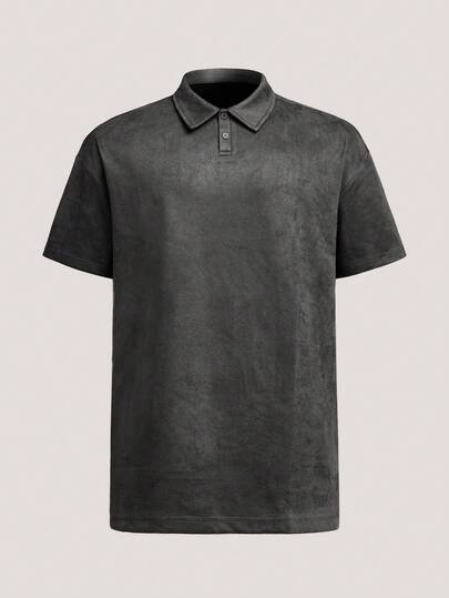 Driftmere 男士深灰色 Polo 衫，亨利领，单扣领设计，舒适合成麂皮面料，厚实耐穿，不起球不变形，休闲风格，适合日常通勤和周末聚会，尽显老钱风范。