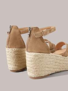 Styleloop Ladies' Straw Hemp Rope Buckle Cross With Wedge Heel Platform Sandals, Holiday Atmosphere, Summer Wear, A Must For Travel - Khaki - View 5