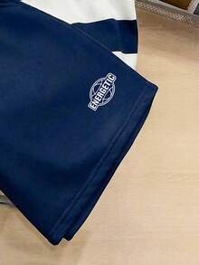 Manfinity Joysei 男士休闲条纹学院风字母图案T恤套装，男士夏季服装，适合外出和上学穿着 - 藍色 - 查看 3