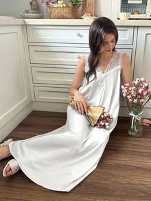 Snug Reverie Lace Patchwork V-Neck Decorated Button Sleeveless Nightgown - White - View 6