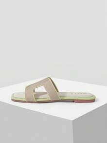 MOTF PREMIUM 女士休闲简约夏季撞色包边镂空方头平底凉鞋，适合新年假期、春季春假和复活节穿着。 - 淺綠 - 查看 3