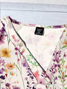 EMERY ROSE Casual Romantic Floral Print V-Neck Ruffle Trim Plus Size Women's Short Sleeve Blouse, Suitable For Summer, White Top, Vacation - Multicolor - View 5