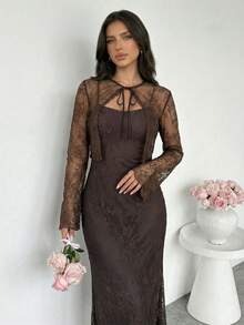 Firerie 女士新款苦巧克力色蕾丝修身深V领吊带中长连衣裙及短外套套装，复古浪漫套装，度假套装，连衣裙套装，蕾丝套装，开衫套装，贝壳蕾丝边饰套装，优雅浪漫套装，春夏秋季服装，优雅，通勤，约会，派对，婚礼季，毕业典礼，舞会，演出，音乐会，工作装，返校季，年会，女士生日，节日服装 - 摩卡棕 - 查看 7