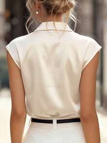 Balvessa 女士简约优雅纯色无袖V领缎面休闲上衣，适合夏季通勤 - 杏色 - 查看 2