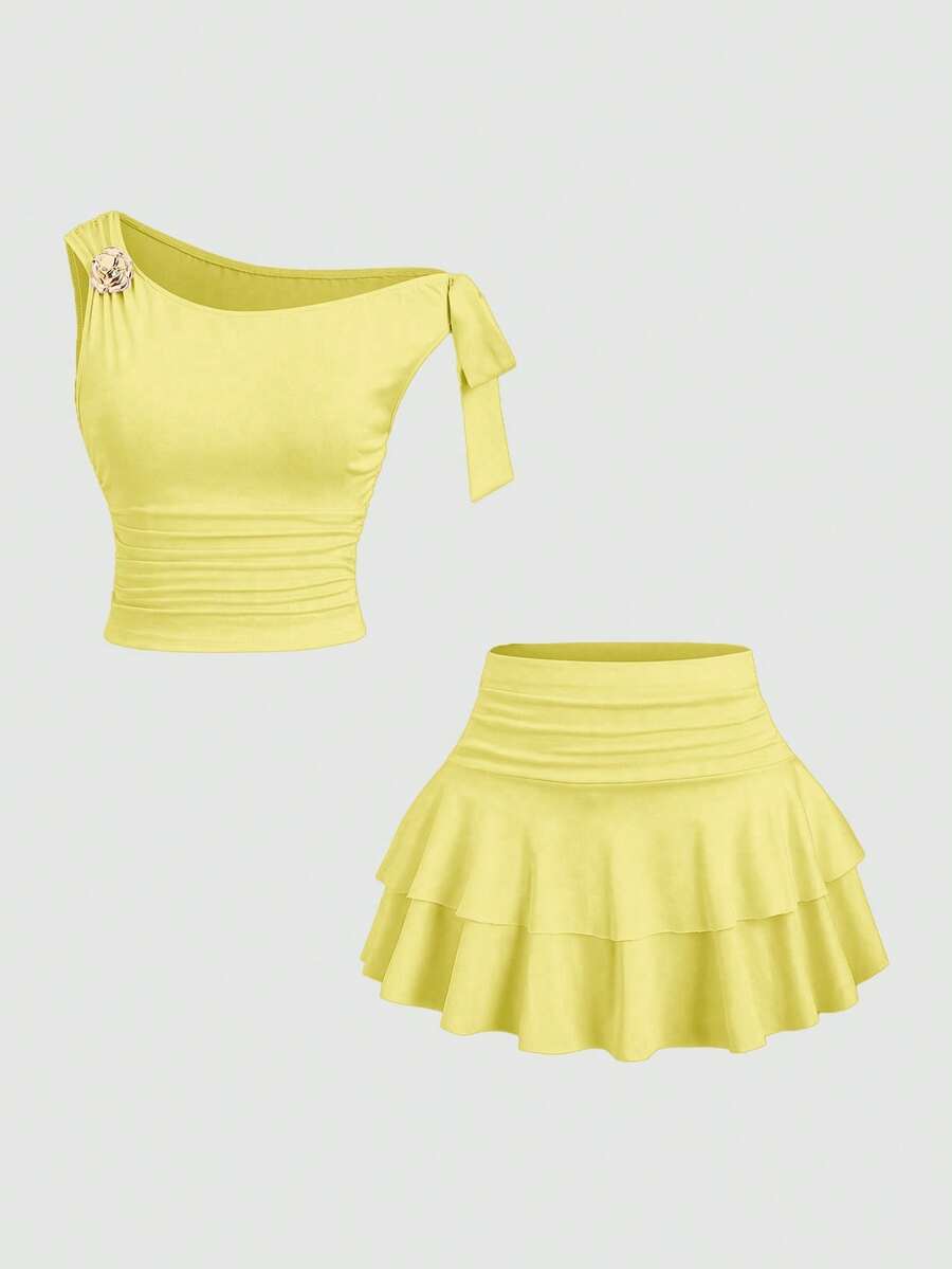 SHEIN Sweetro Women's Summer Metal Flower Decor Asymmetric-Shoulder Top And Pleated Layered Skirt Set - Yellow - View 1