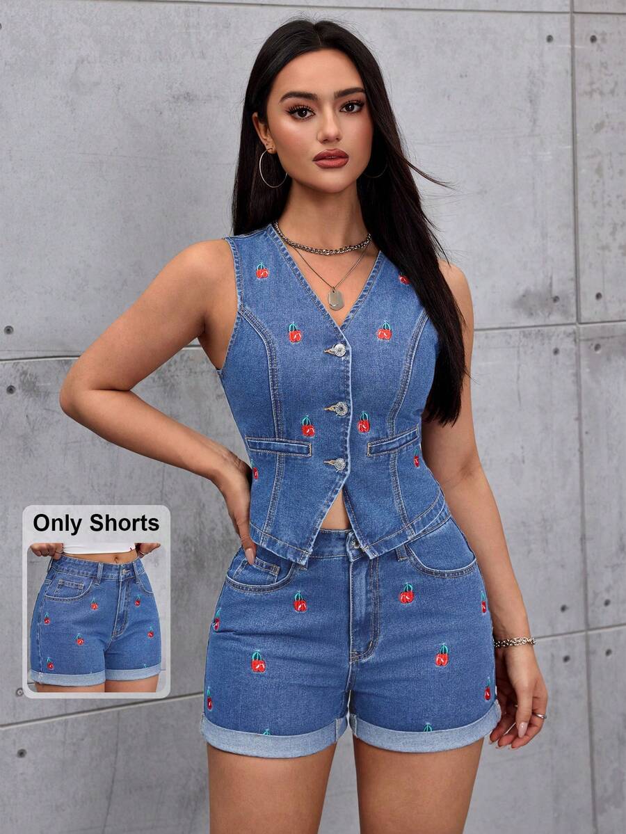 SHEIN ICON 女士水果刺绣可折叠下摆宽松牛仔短裤 - 淺色水洗藍 - 查看 1