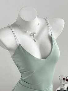 Elamini 女士V领珍珠贝壳装饰吊带裙，腰部收褶半身裙，缎面面料，适合春、夏、秋季穿着。 - 薄荷綠 - 查看 4