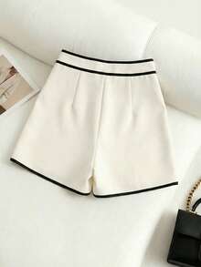 GlowEve Celana Pendek Kasual Minimalis Wanita Warna Kontras Hitam & Putih, Cocok Untuk Jalan-jalan, Musim Semi/Panas - Aprikot - View 2