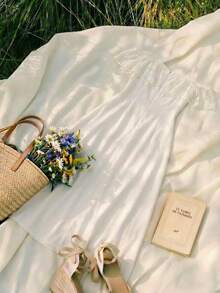 Franclia Đầm satin ren xếp tầng trễ vai thanh lịch, tinh tế kiểu Pháp lãng mạn dành cho nữ, thích hợp cho các buổi đi chơi và hẹn hò mùa xuân/hè. - Màu be - Xem 2