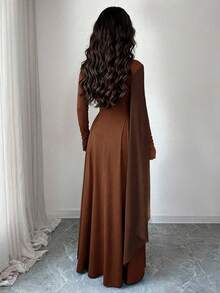 Rafferiza 优雅都市风雪纺拼接高领长袖A字连衣裙，饰有金属胸针，适合毕业派对、节日活动、约会、婚礼、秋冬季穿着。 - 棕色 - 查看 2