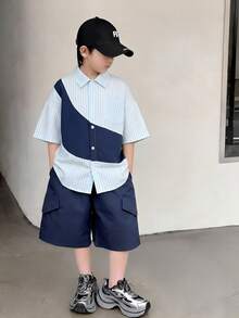 SHEIN Little Byeori 两件套儿童/青少年男童休闲日常舒适撞色拼接 Polo 领开襟宽松短袖衬衫和纯色贴袋短裤套装 - 彩色 - 查看 5