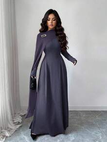 Rafferiza 优雅都市时尚雪纺拼接高领长袖A字连衣裙，饰有金属胸针，适合毕业派对、节日活动、约会、婚礼、秋冬季等场合。 - 藏蓝色 - 查看 3