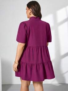 SHEIN Essnce 大码女装春夏时尚休闲宽松舒适基础款日常修身短袖V领黑色短裙，女士夏季穿搭，优雅连衣裙，女士太阳裙，复古风格女装，女士教堂着装，办公室着装，职业装，女士早午餐穿搭，孕妇装/迎婴派对装 - 玫紅色 - 查看 2