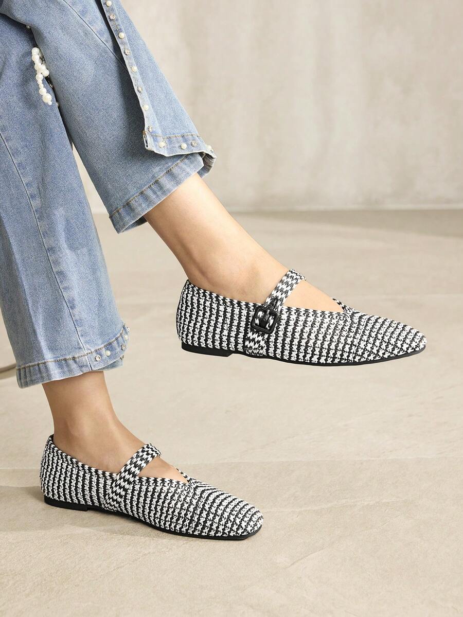 MOTF BRAID BUCKLE STRAP SQUARE TOE FLATS SPRING SHOES - Black and White - View 2