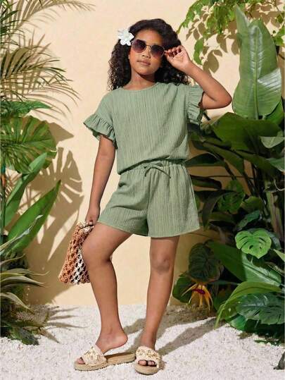 SHEIN Bộ đồ thời trang mùa hè thoải mái cho bé gái, gồm áo tay ngắn cổ tròn màu tím trơn chất liệu chiffon và quần short cạp chun.