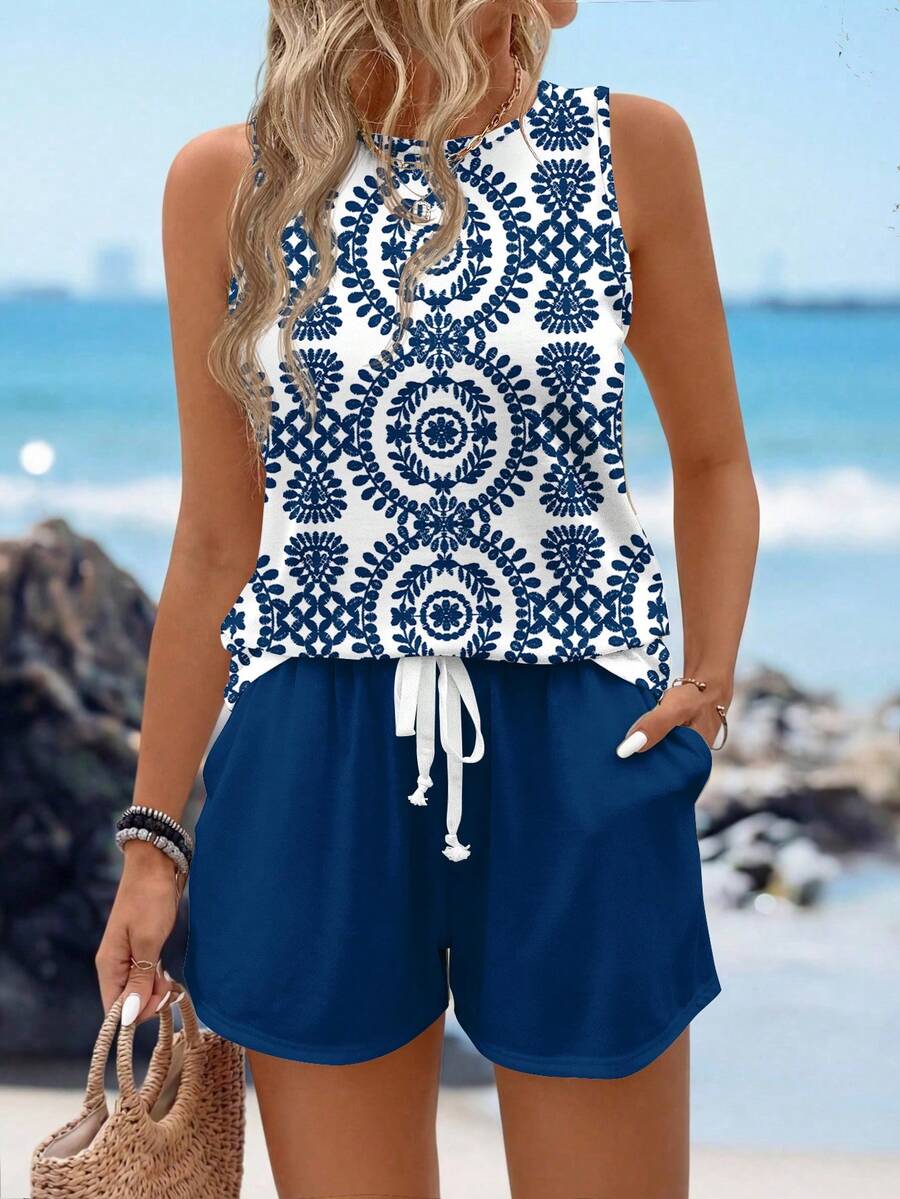 SHEIN LUNE 休闲度假风蓝色几何复古印花圆领背心搭配同色系蓝色短裤两件套，适合夏季穿着 - 彩色 - 查看 1