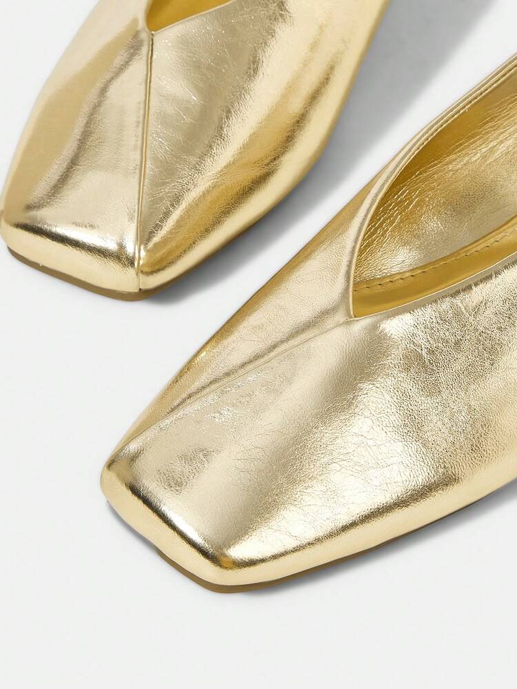 WOMEN SHOES NEW EUROPEAN AND AMERICAN RETRO FASHION PU LEATHER V-CUT SQUARE TOE FLAT BOTTOM SLINGBACK SANDALS, GOLD VERSATILE CASUAL SLIP-ON LIGHT, COMFORTABLE, SIMPLE AND ELEGANT HIGH-END SHOES