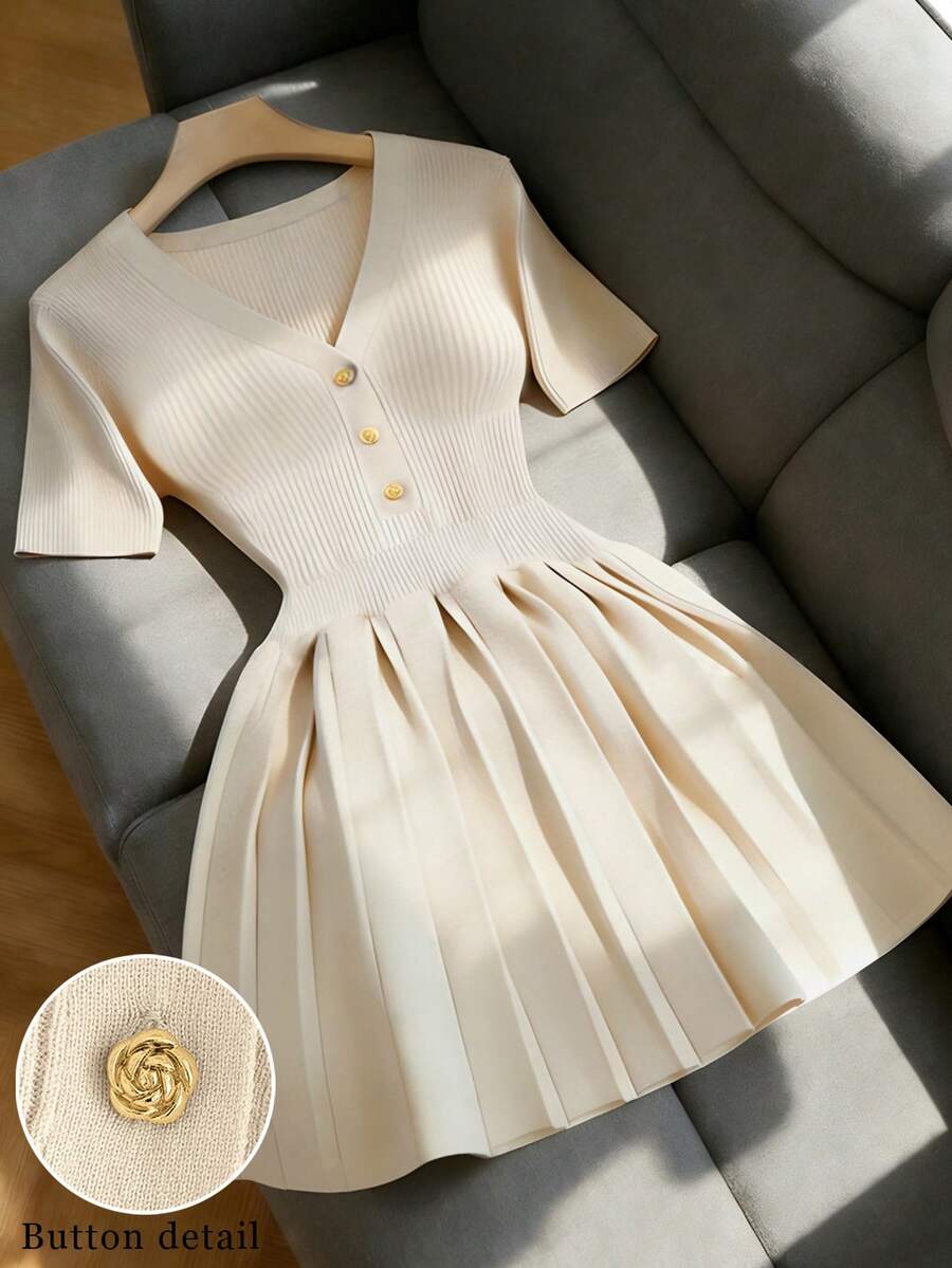 Franclia 女士休闲优雅日常百搭纯色V领直筒肩部常规短款针织毛衣连衣裙，加大码修身短袖金属玫瑰纽扣伞形褶裥下摆设计优雅半身裙，度假装短袖连衣裙，春夏 - 杏色 - 查看 1