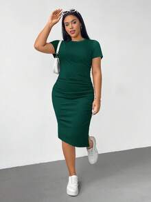 SHEIN Essnce Plus Size Women's Spring And Summer Fashion Cuffs Elastic Comfortable Basic Daily Versatile Short Sleeve Slit Slim Mid-Length Dress,Back To School,Simple Style,Basic Dress,Black Dress - Dark Green - View 3