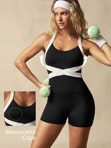 VARSIVA Mono deportivo ajustado con cuello halter y espalda descubierta de color contrastante - Blanco y Negro - Ver 12