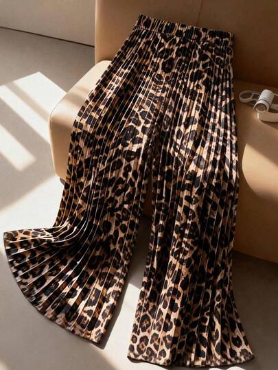 SHEIN Tall CURVE Quần ống rộng xếp ly dáng suông thanh lịch họa tiết da báo và hoa, kích cỡ lớn, thiết kế xếp ly kiểu đàn accordion giúp thon gọn vóc dáng, đa năng cho đi làm hàng ngày, đi chơi, dự tiệc và du lịch.