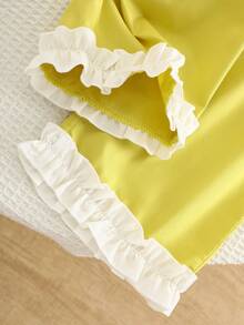 Elladie kids 2026 女童短袖不对称花卉荷叶边背心裤套装，可爱活力休闲日常装 - 綠色 - 查看 5