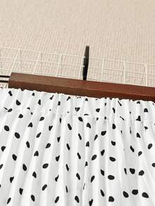 DreamSkyne 大码女式缎面波点印花百褶裙 - 白色 - 查看 3