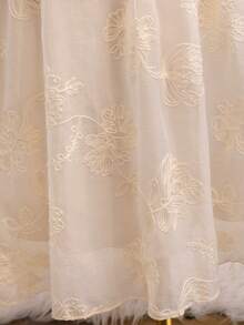 Đầm midi xòe cao cấp dành cho thiếu nữ, chất liệu organza thêu hoa, cổ cao, tay phồng xòe rộng, eo thắt, đính ngọc trai, thích hợp cho đám cưới, dạ hội, tiệc sinh nhật, tiệc chiêu đãi. - Màu be - Xem 4