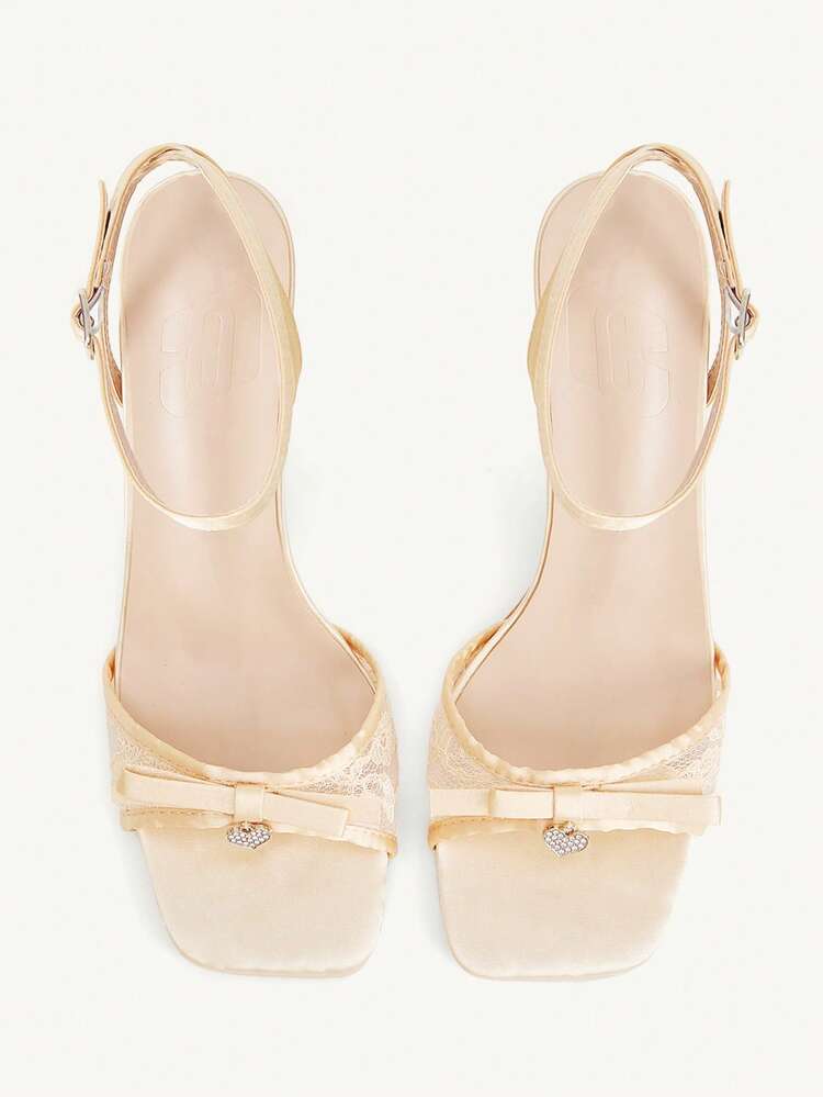 CUCCOO CHICEST Champagne Satin Satin Women's Lace Mesh Splicing Bow Fashionable And Sexy Spring And Summer Ankle Strap Square Toe High Heel Sandals