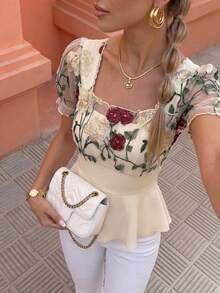 Flora Isola Flora Isola Áo cánh tay bồng thêu hoa hướng dương 3D cổ vuông thời trang xuân/hè cho nữ, phong cách cung đình, thích hợp cho các buổi hẹn hò, dáng chữ A ngắn cao cấp tinh tế - Màu be - Xem 3