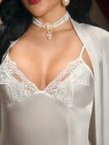 Bộ đồ ngủ satin viền lưới thêu kèm áo choàng thắt lưng màu trắng, trang phục thu đông ấm áp và thanh lịch - trắng - Xem 4
