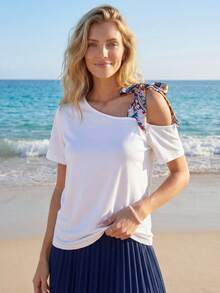 SHEIN LUNE Camiseta casual con cuello asimétrico y nudo en el hombro - Blanco - Ver 4